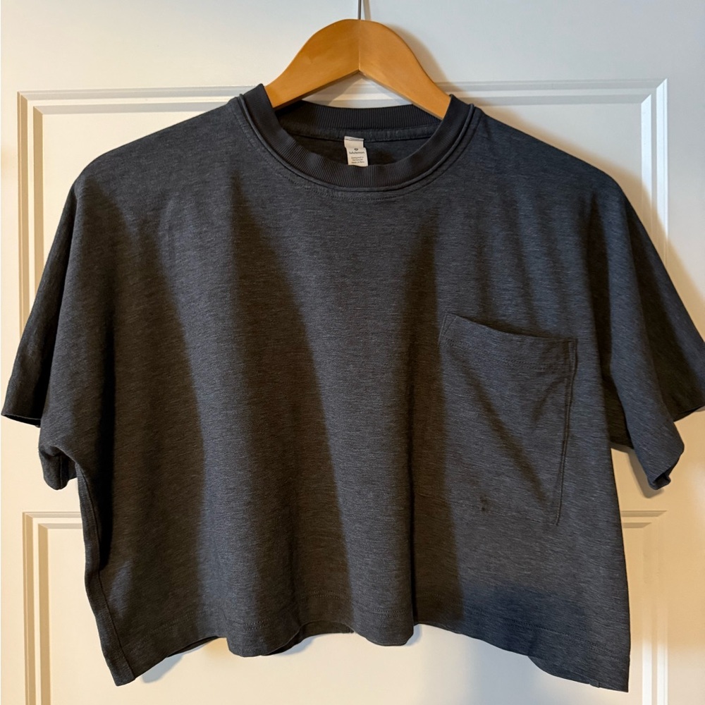 Lululemon  Heather Gray Check The Box Short Sleeve Cropped Tee Size 2
